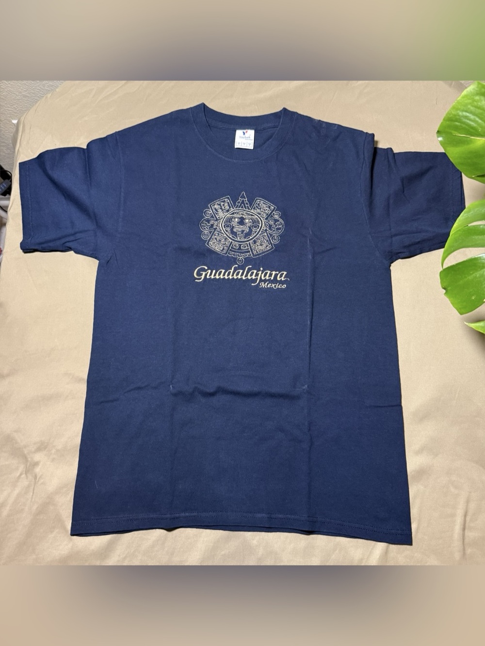 Yazbek Guadalajara Mexico Graphic Tee Size Medium